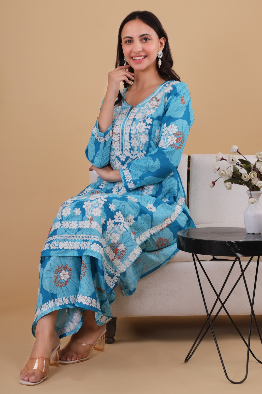 Ravisha Gulabi Dhaga Kurta Set