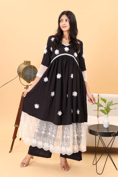 Gulabi Dhaga's Black Designer Kurta Set