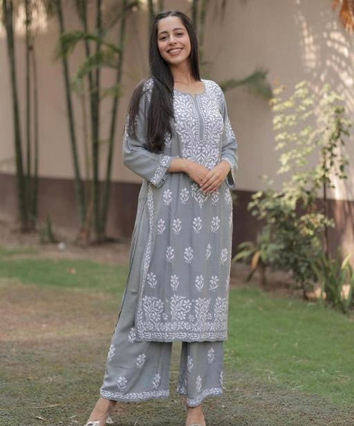 Aisha Gulabi Dhaga's Authentic Chikankari Kurta Set