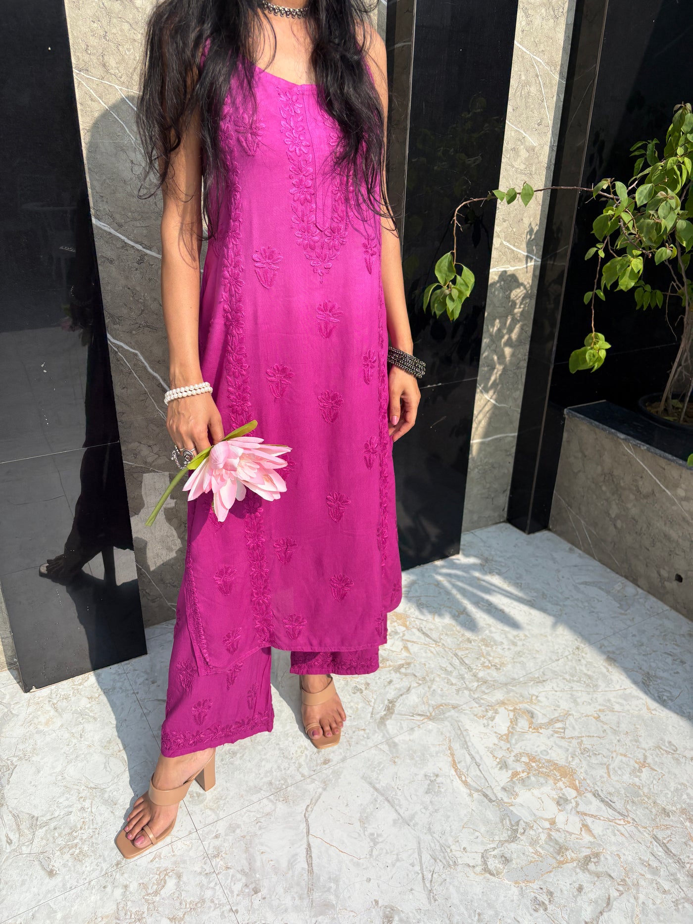 Suhana Gulabi Dhaga kurta Set