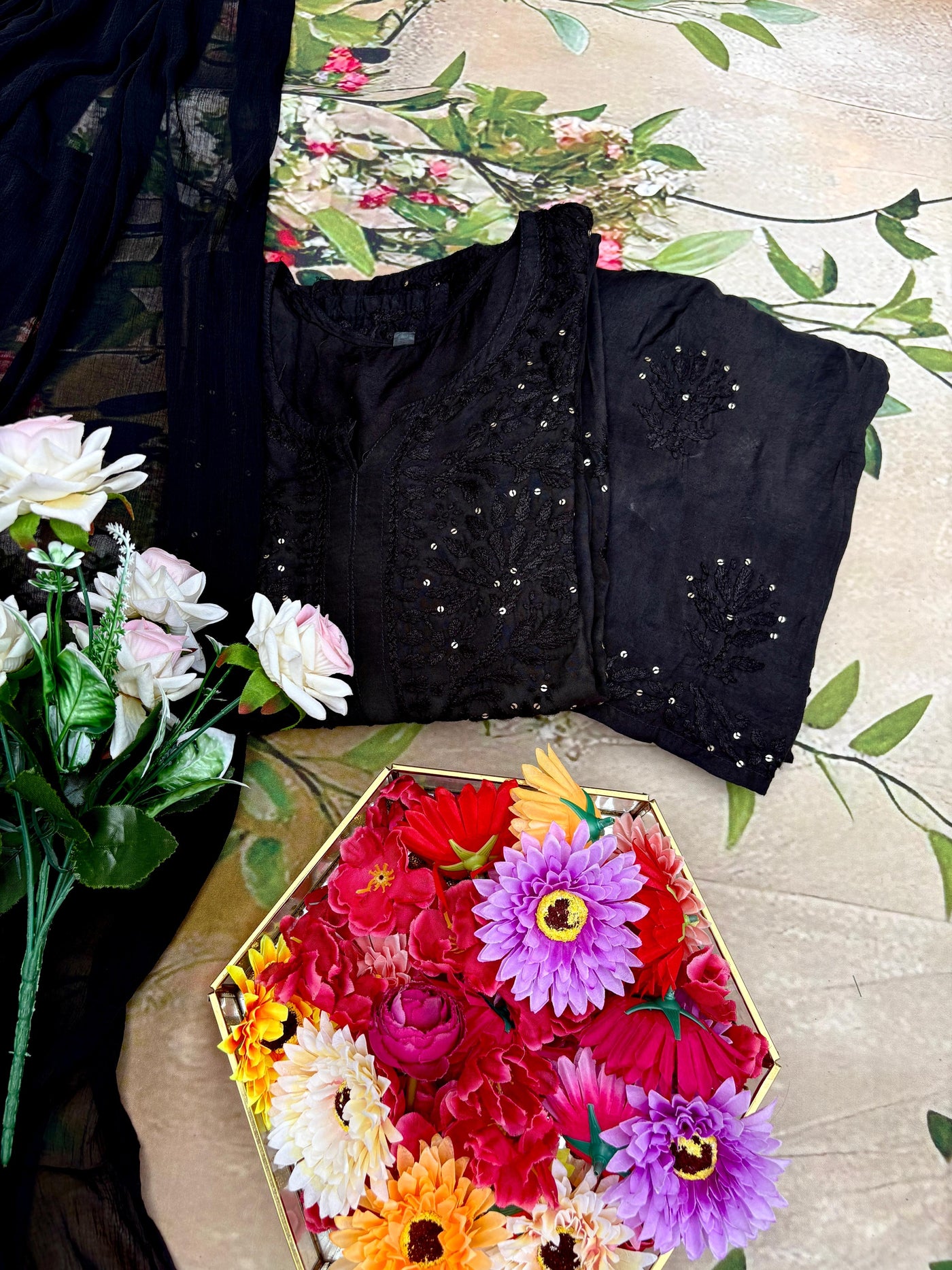 Nazakat Sitara Authentic Lucknowi Kurta Set with Dupatta