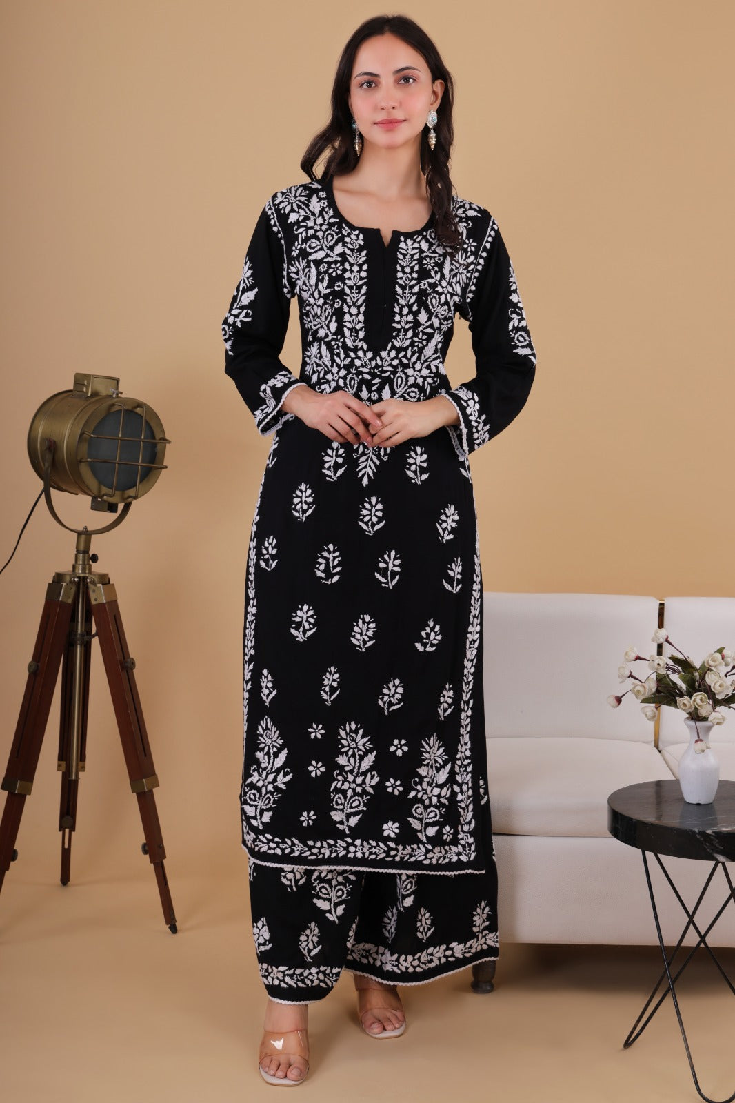 Aisha Authentic Lucknowi kurta Palazzo Set