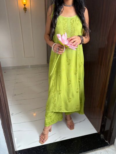Suhana Gulabi Dhaga kurta Set