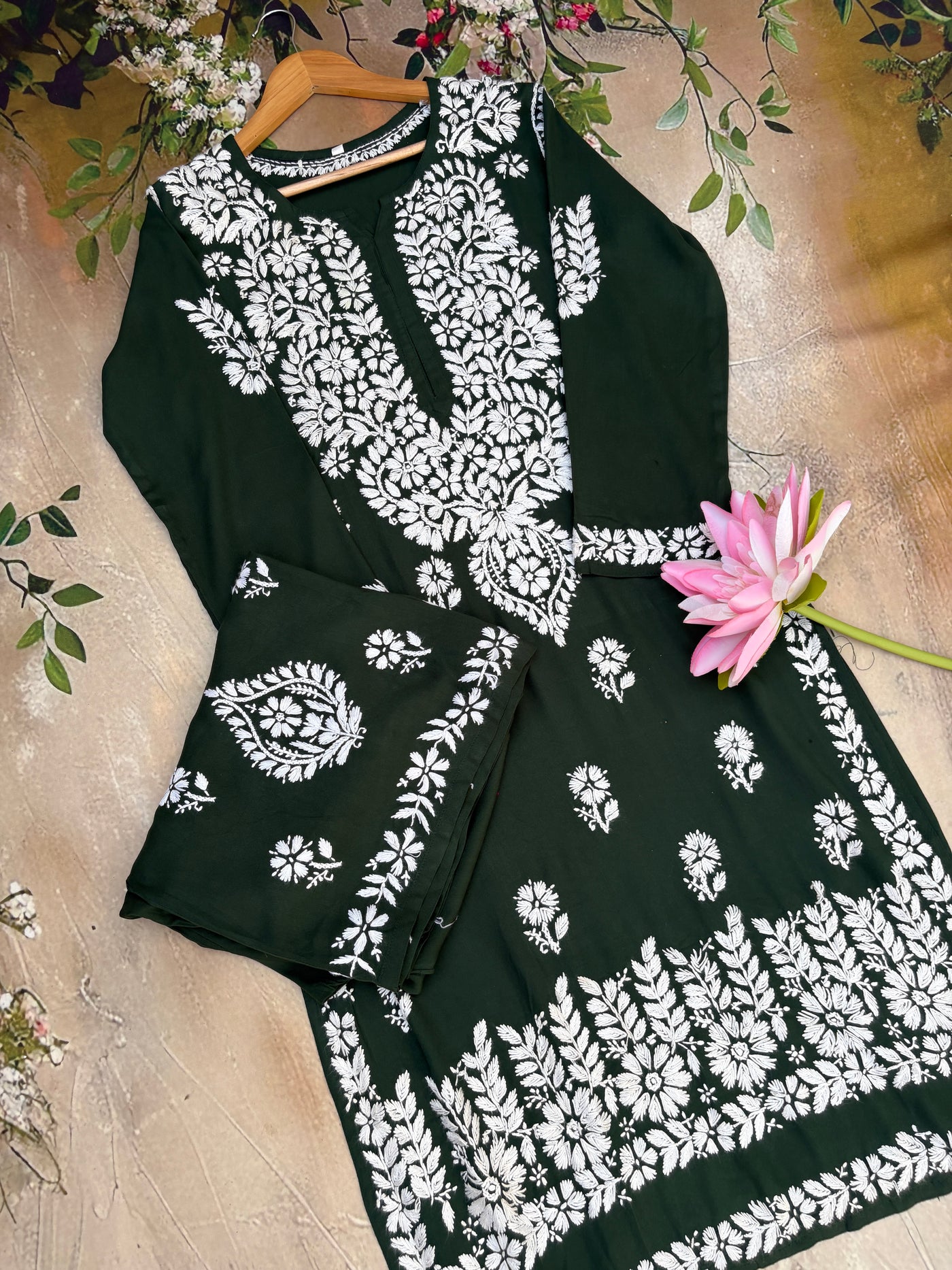 Aisha 1 Authentic Lucknowi kurta Palazzo Set