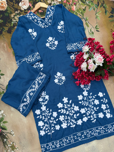 Kritika 2 Gulabi Dhaga Kurta Set