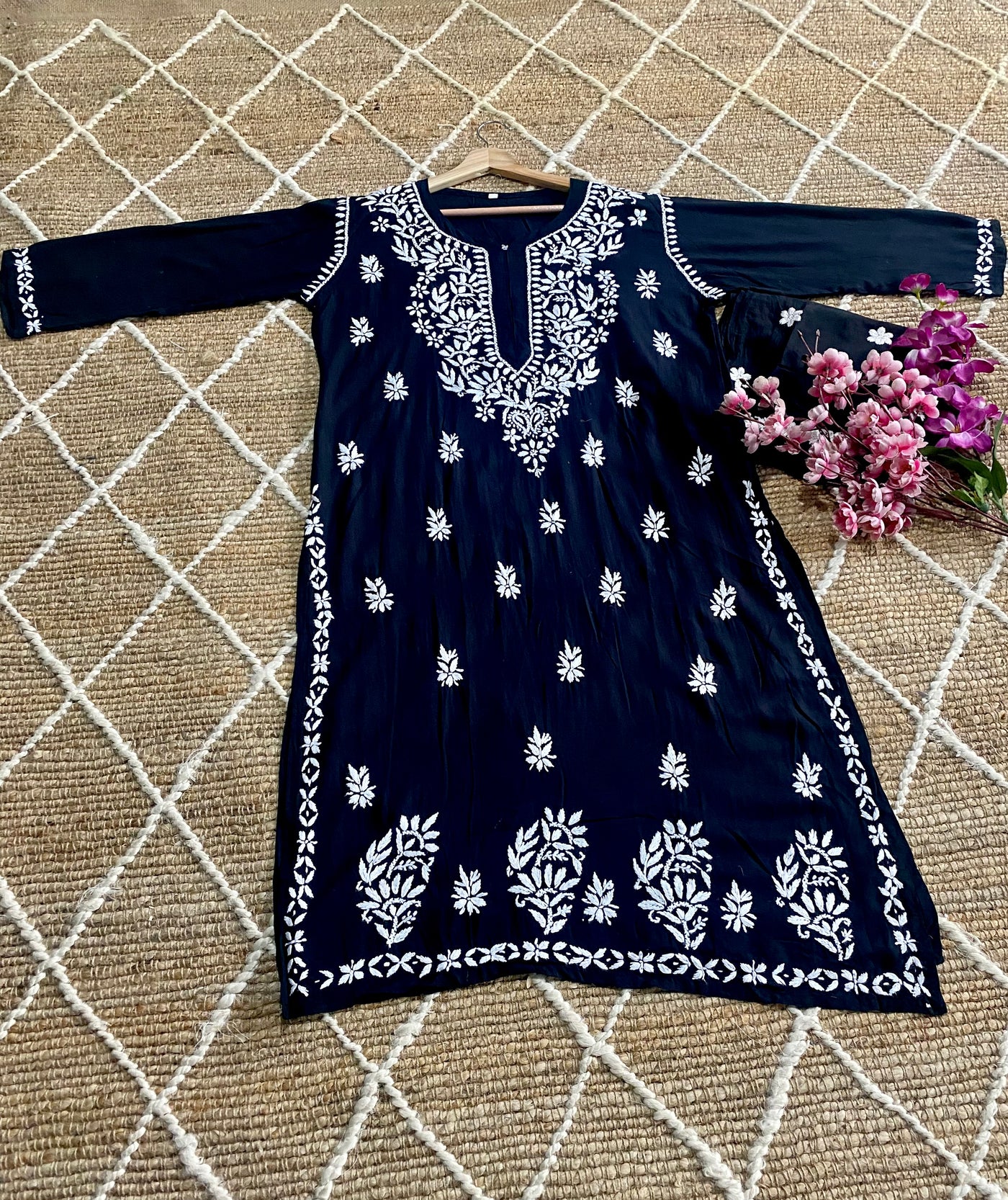 Aisha Authentic Lucknowi kurta Palazzo Set