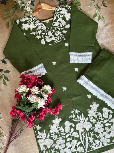 Ada 13 Gulabi Dhaga Kurta Set