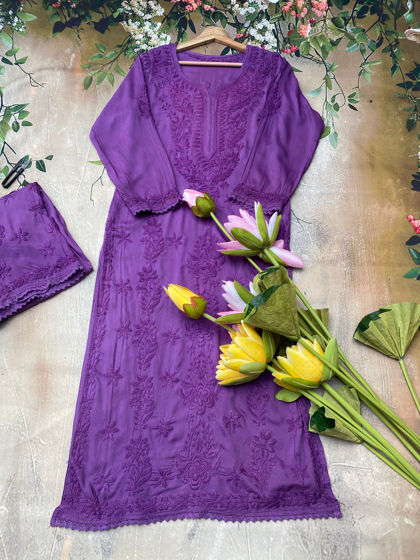 Saadgi Authentic Lucknowi Kurta Set