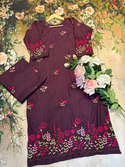 Ada Gulabi Dhaga Kurta Set