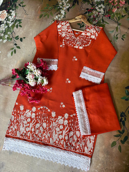 Ada 17 Gulabi Dhaga Kurta Set