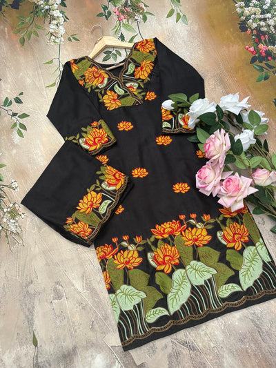 Phool Gulabi Dhaga Kurta Set