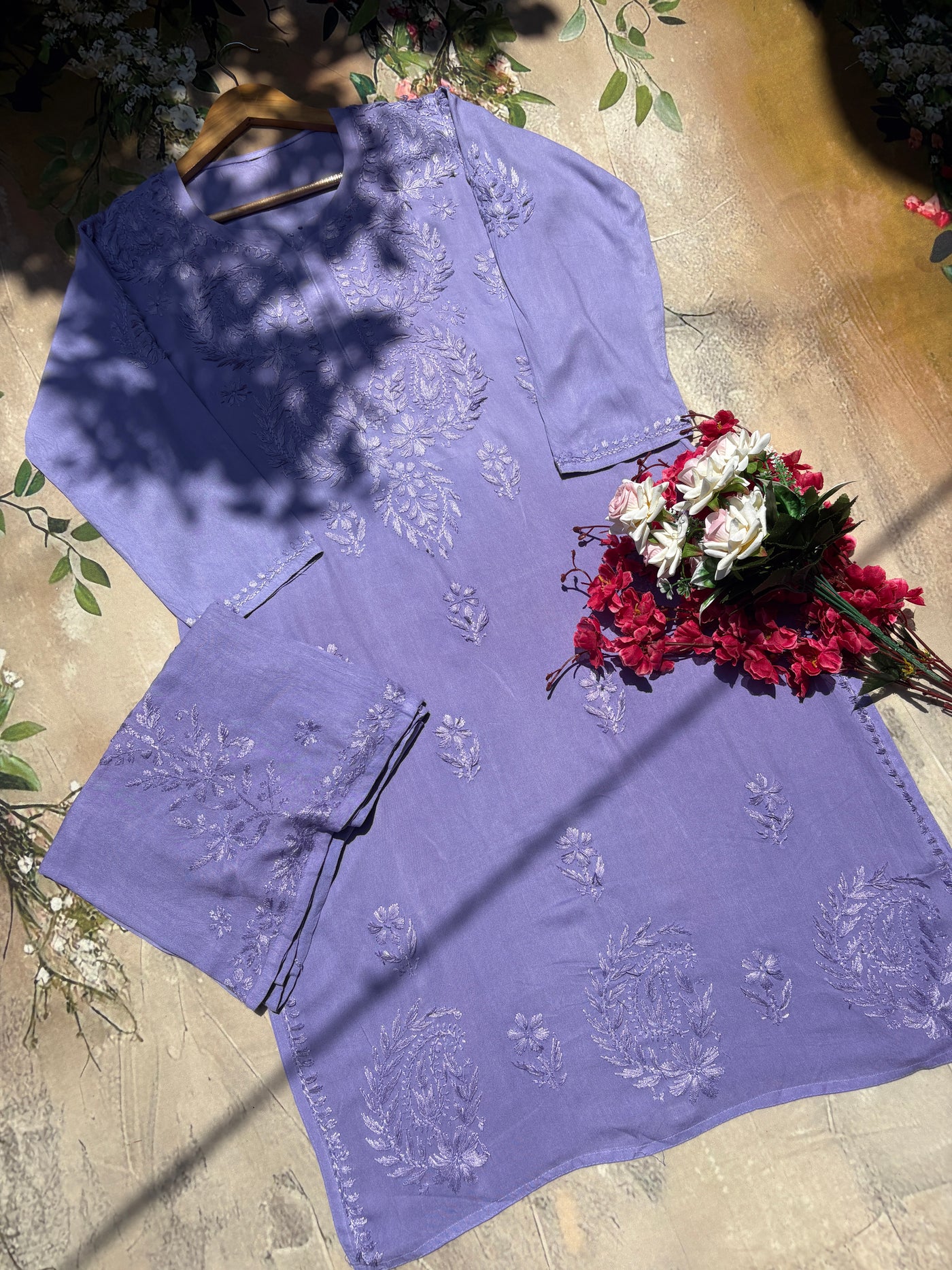 Ridaa Authentic Lucknowi Kurta Set