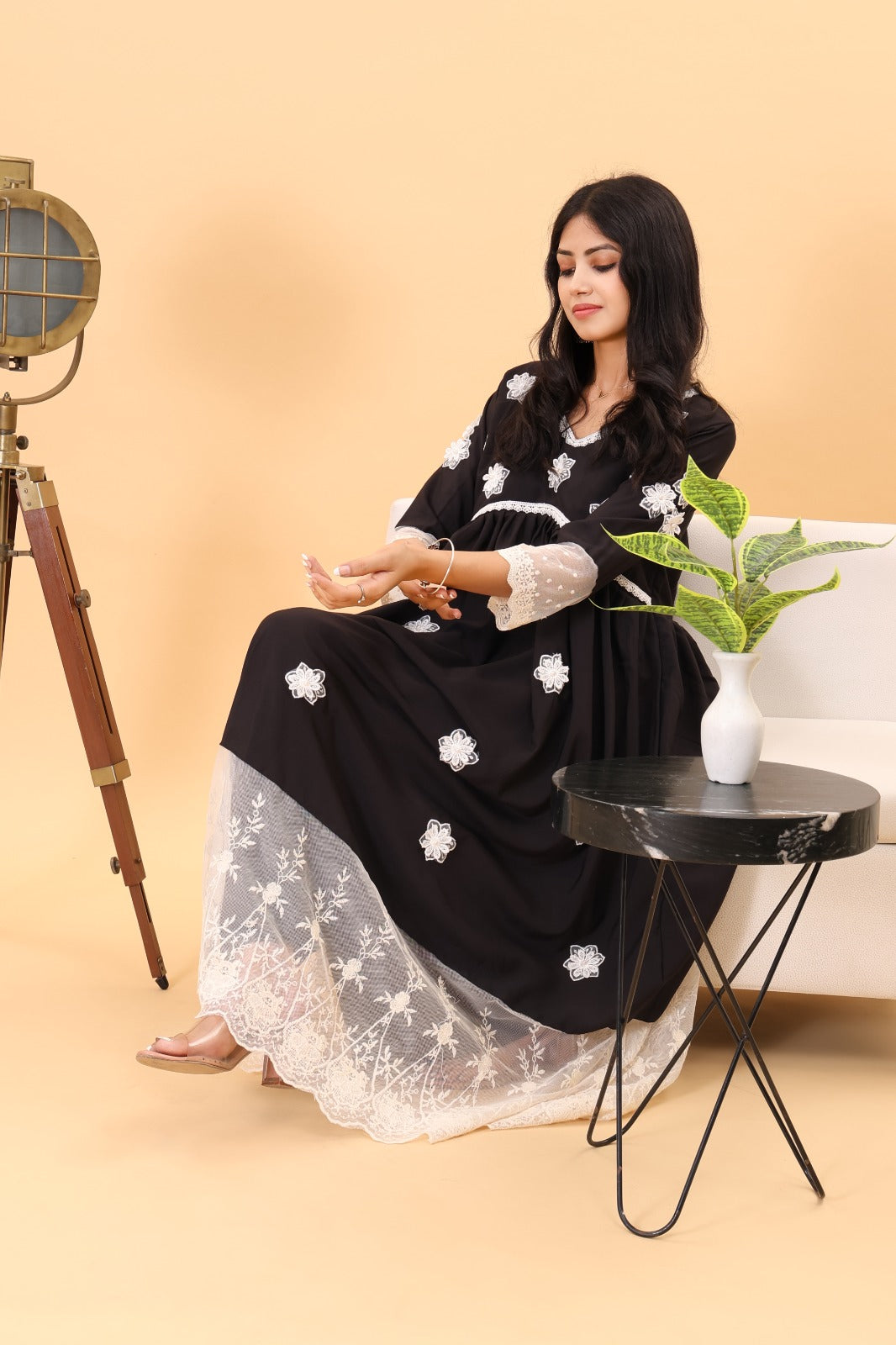 Gulabi Dhaga's Black Designer Kurta Set