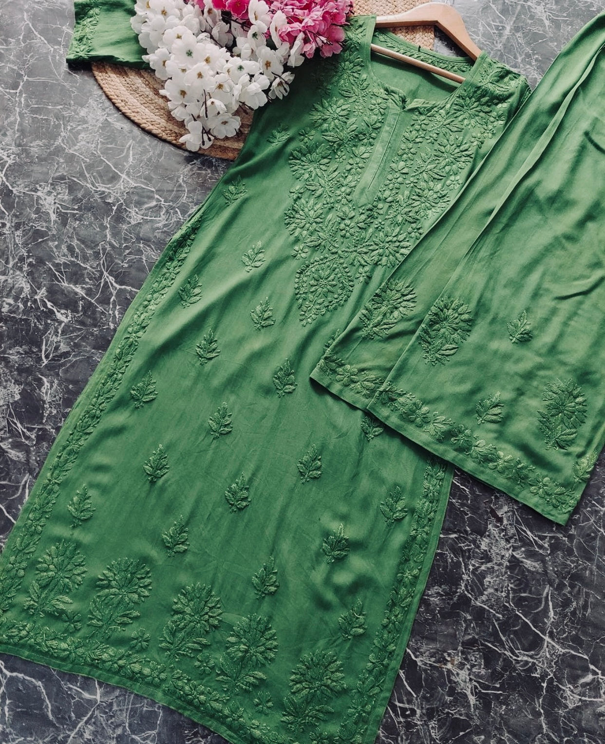 Nazakat Authentic Lucknowi Kurta Set