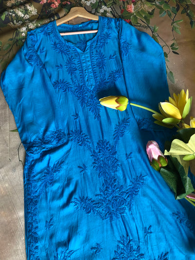 Zeenat Authentic Lucknowi Kurta Set