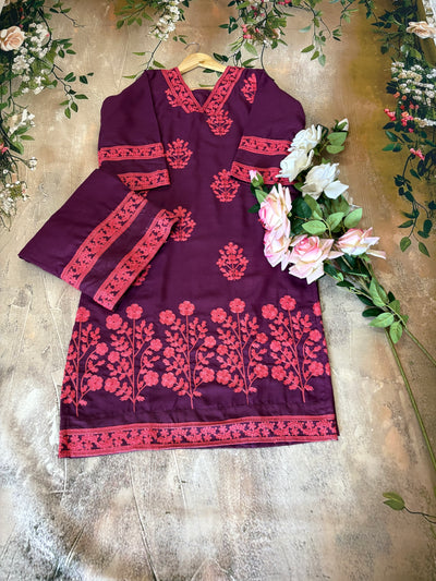 Kritika 2 Gulabi Dhaga Kurta Set