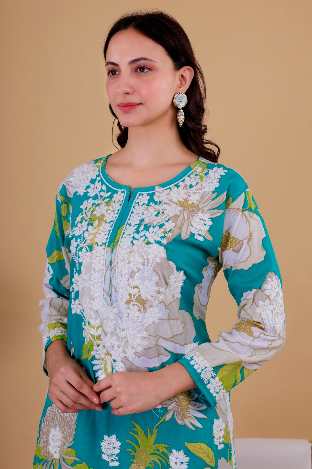 Mehwish Gulabi Dhaga Kurta Set