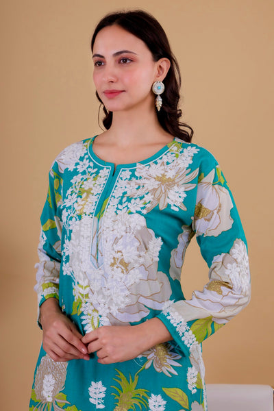 Mehwish Gulabi Dhaga Kurta Set