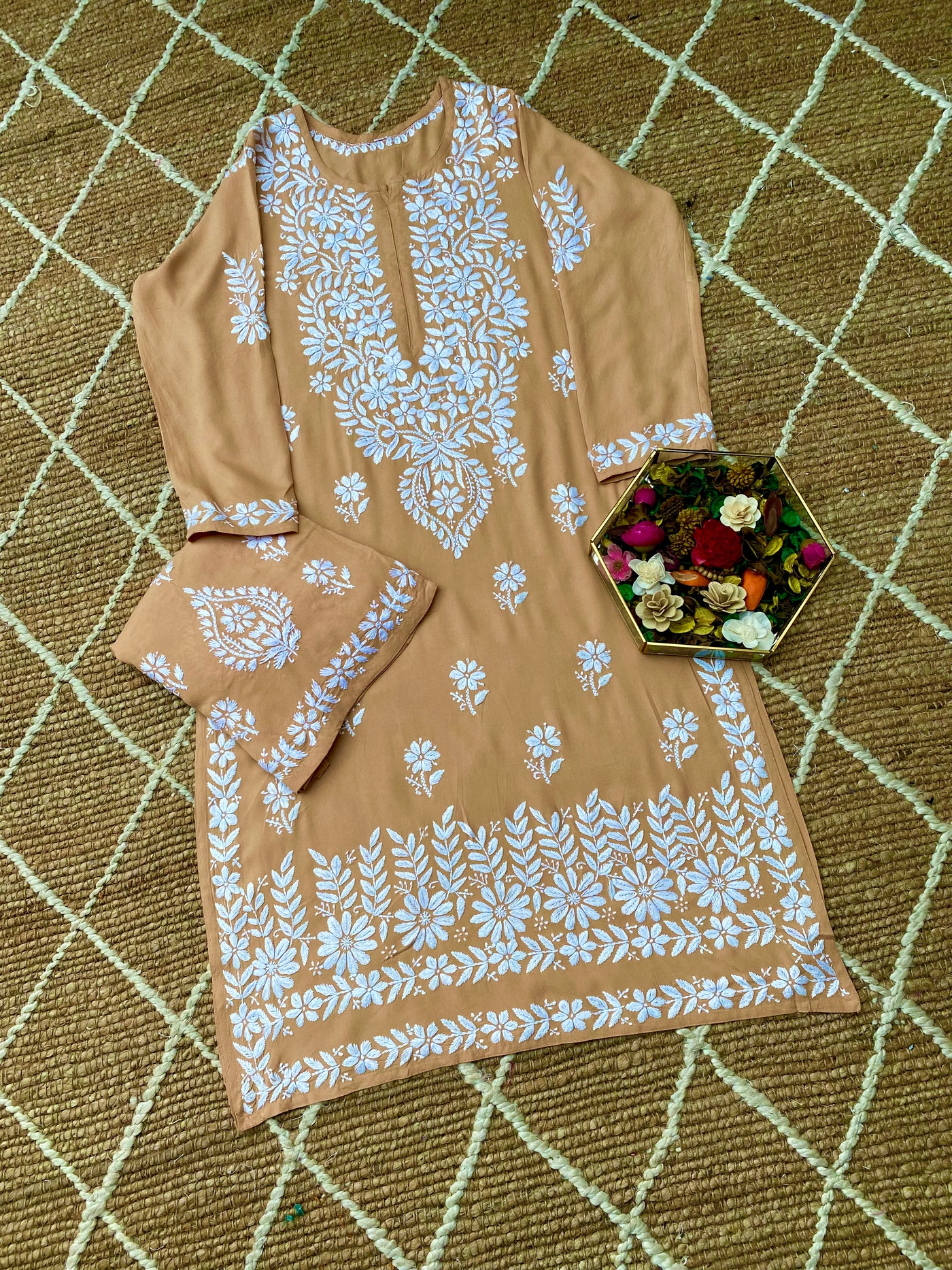 Aisha Authentic Lucknowi kurta Palazzo Set