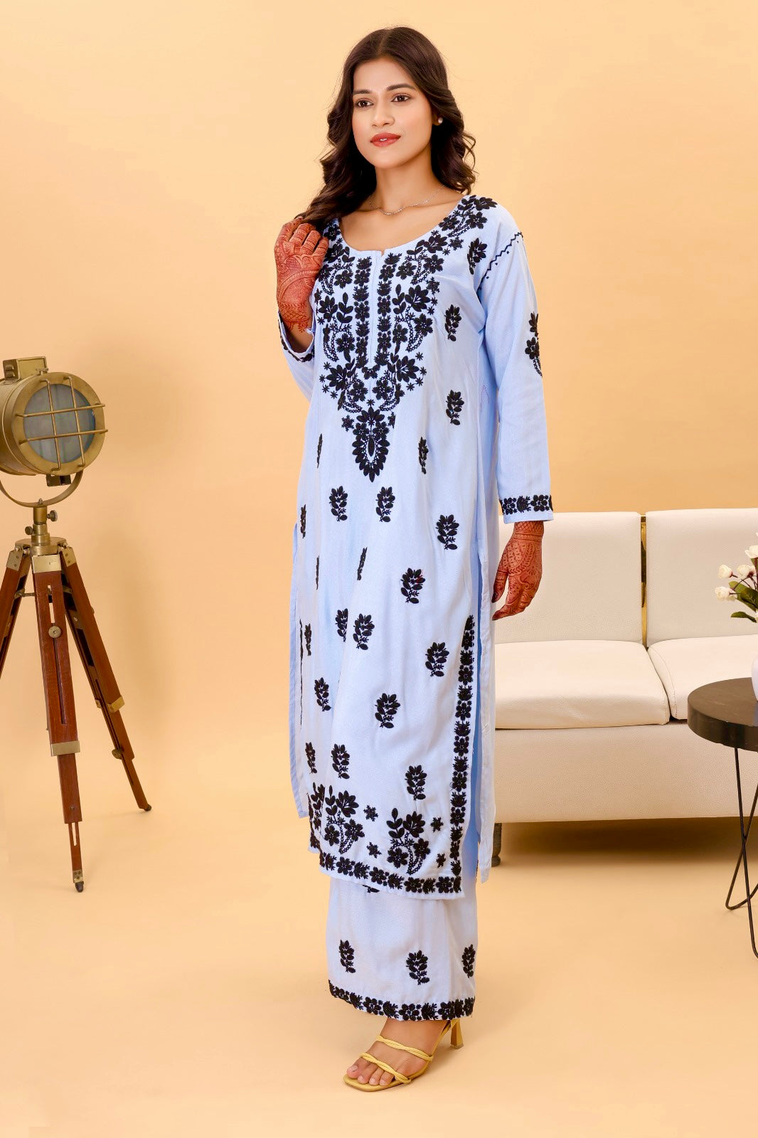 Gazal Authentic Lucknowi Kurta set with intricate black detailing