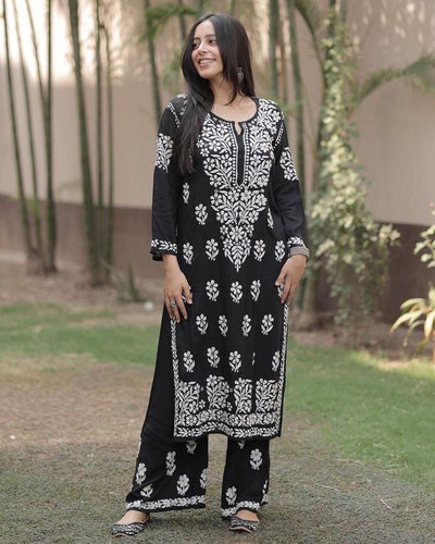 GD's Gulabi Dhaga's Authentic Chikankari Kurta Set