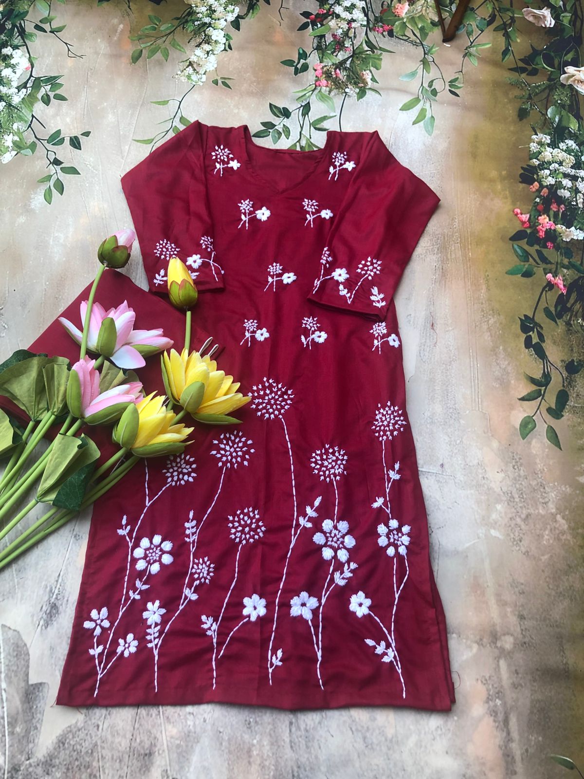 Shanza Gulabi Dhaga Kurta Set