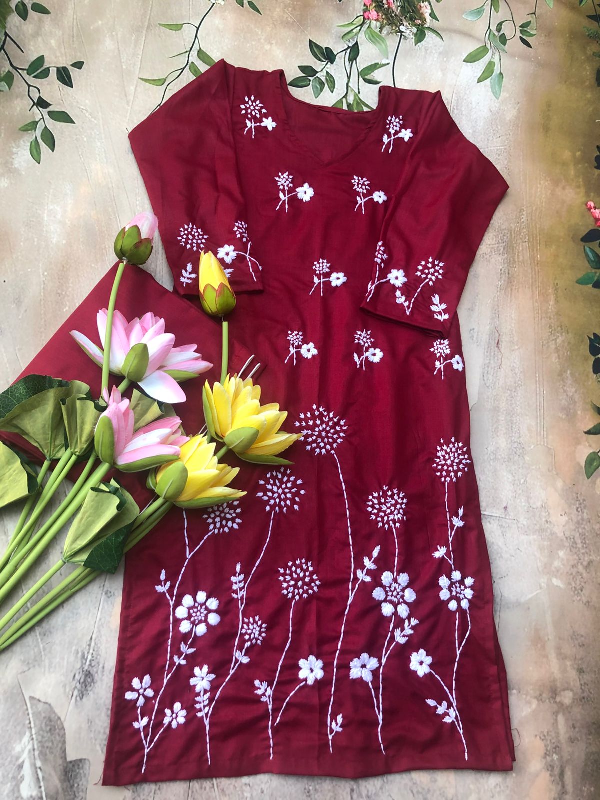 Shanza Gulabi Dhaga Kurta Set